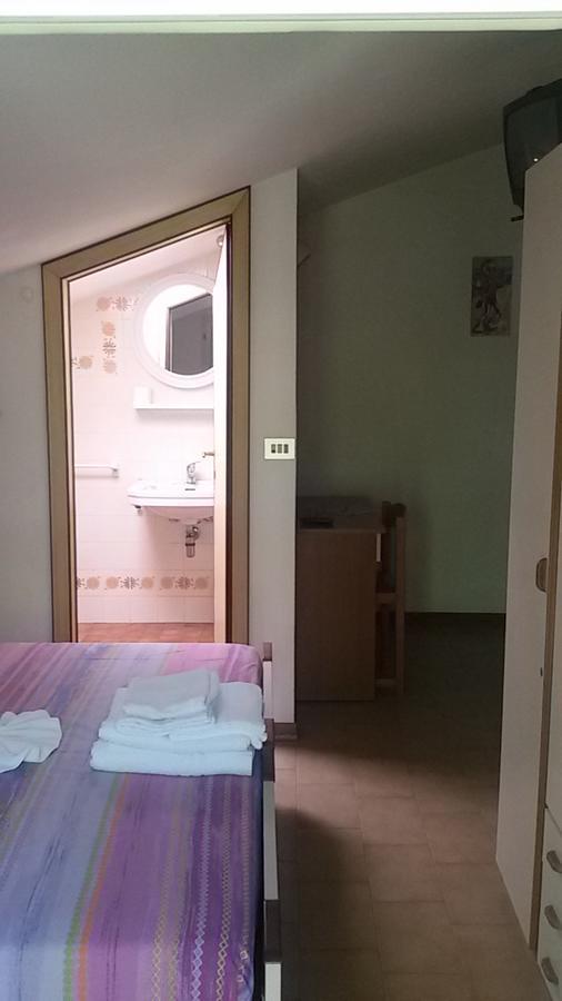 קאטוליקה Hotel Elisabetta 2 Stelle מראה חיצוני תמונה